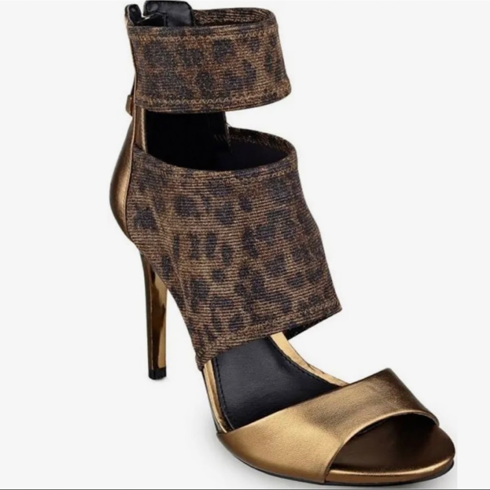 GUESS CAYEN CUTOUT HEELS - Picture 2 of 5